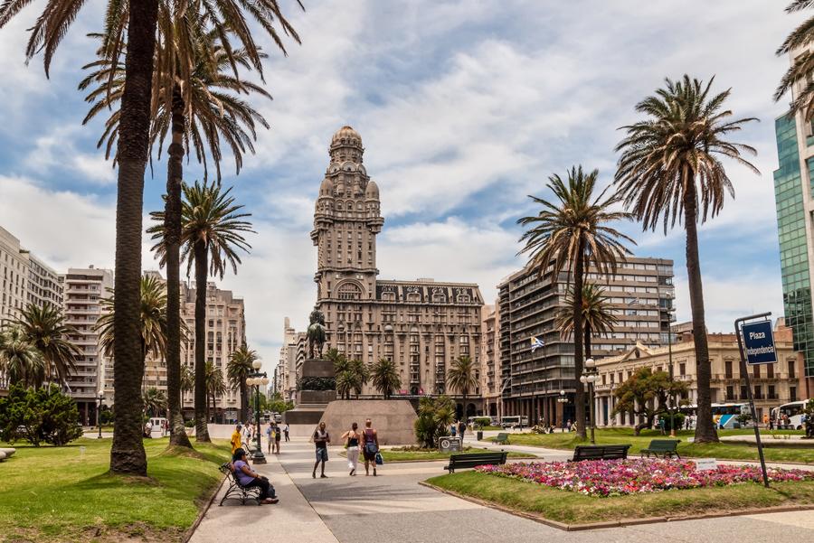 Montevideo, capital de Uruguay. Autor: byvalet / Shutterstock.com