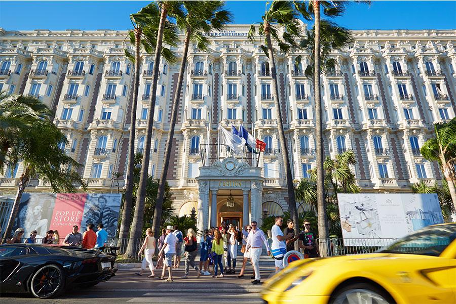 Hotel Carlton, Cannes. andersphoto : Shutterstock.com