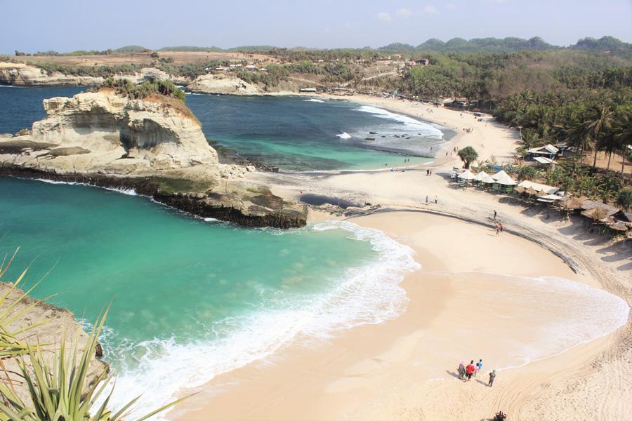 Playa Klayar en Pacitan, East Java.