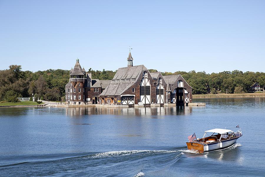 Paseo en bote por las Mil Islas Foto: Marisina / Shutterstock.com 