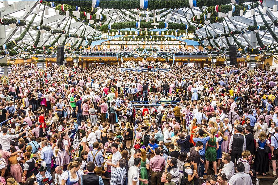 Oktoberfest Foto: anandoart / Shutterstock.com 