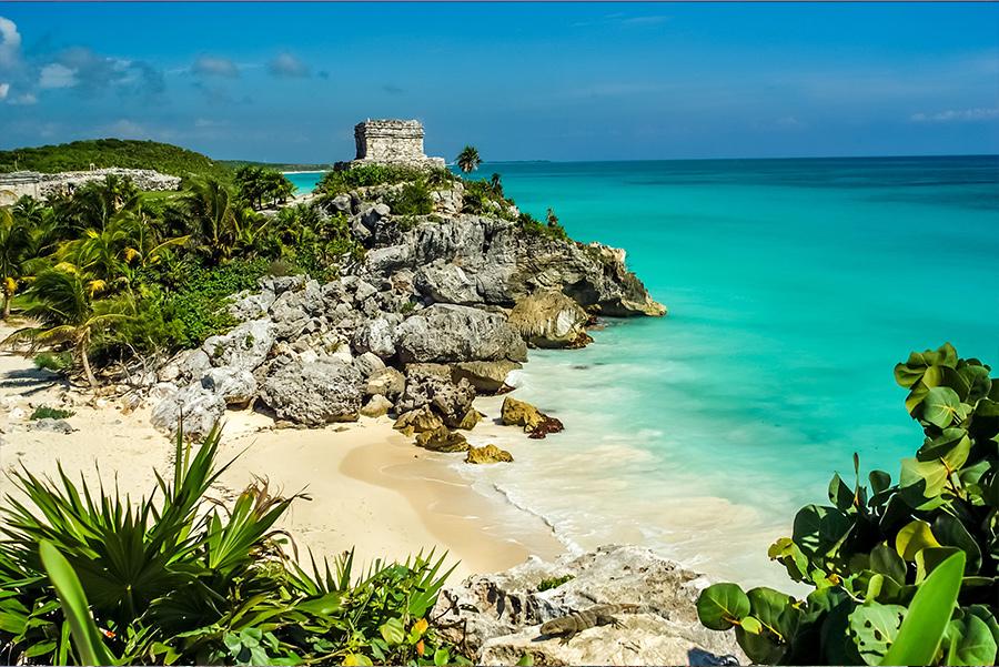 Las ruinas mayas de Tulum, al pie de la playa