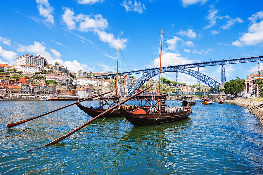 Rabelos, clásica embarcación portuguesa del Douro. 