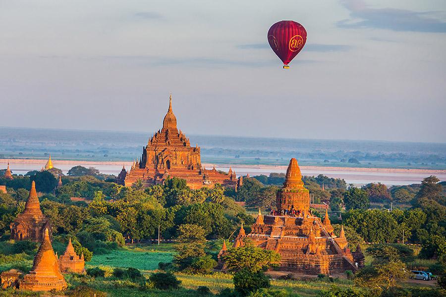 Templos de Bagan en Myanmar// Foto: Seqoya / Shutterstock.com