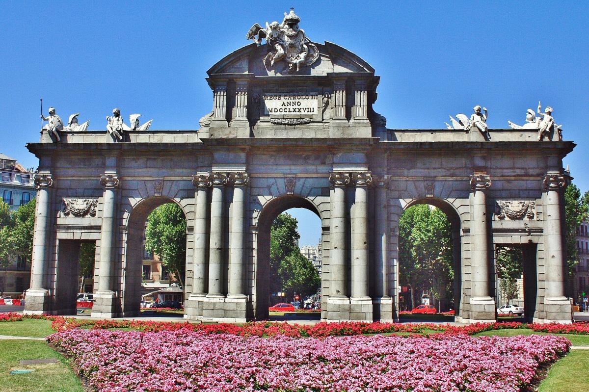 Puerta de Alcala madrid