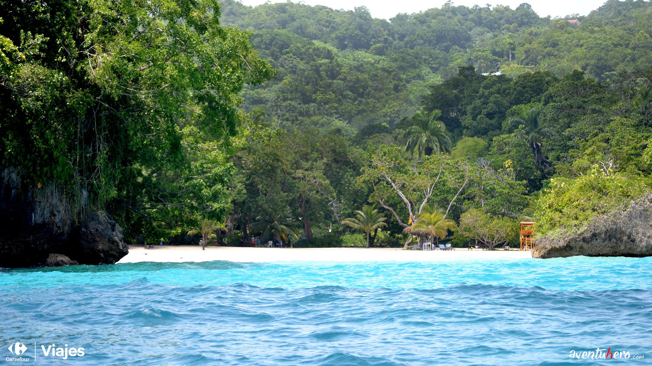 Aventuhero - French Man Cove. Jamaica