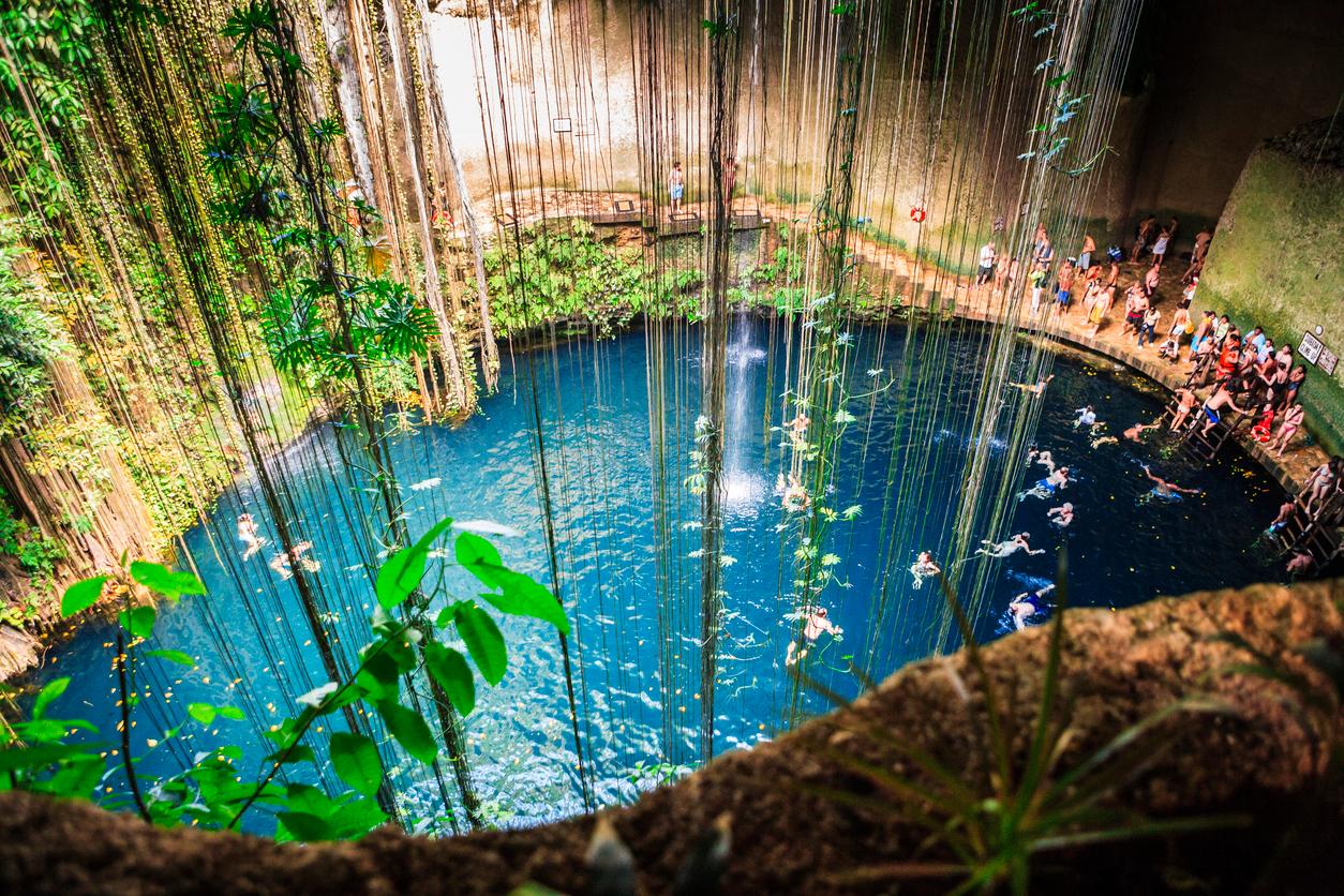 Cenote, Mexico