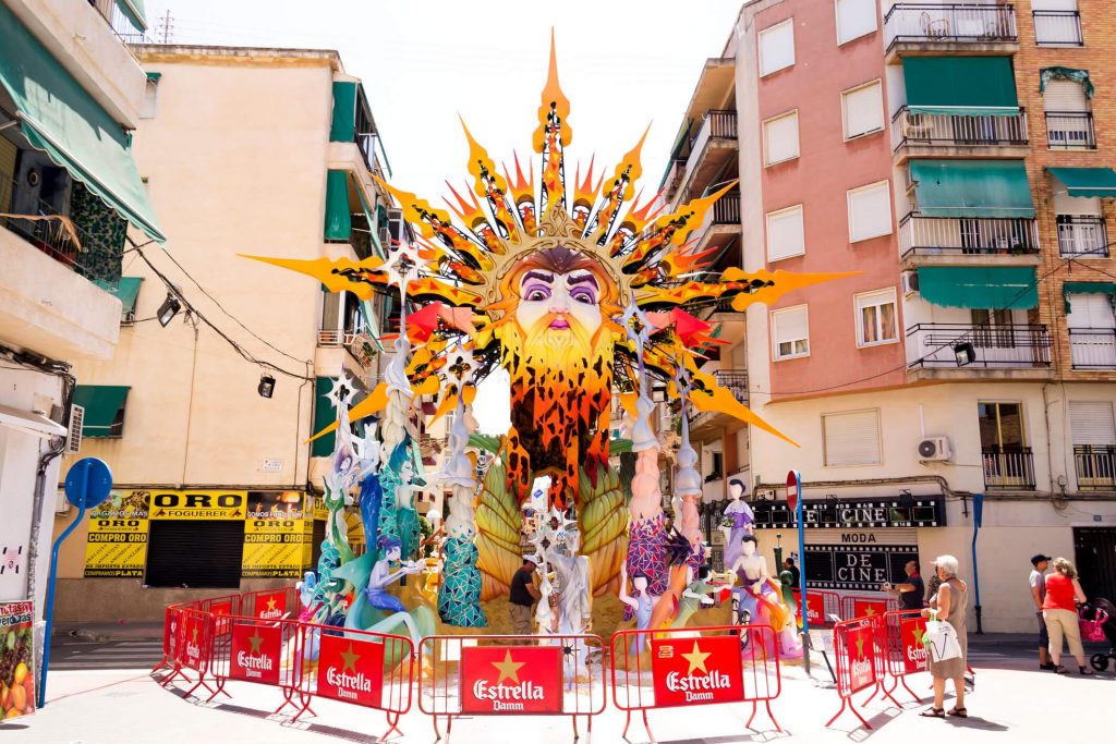 Conoce el origen de la fiesta de San Juan y por qué es tan mágica.