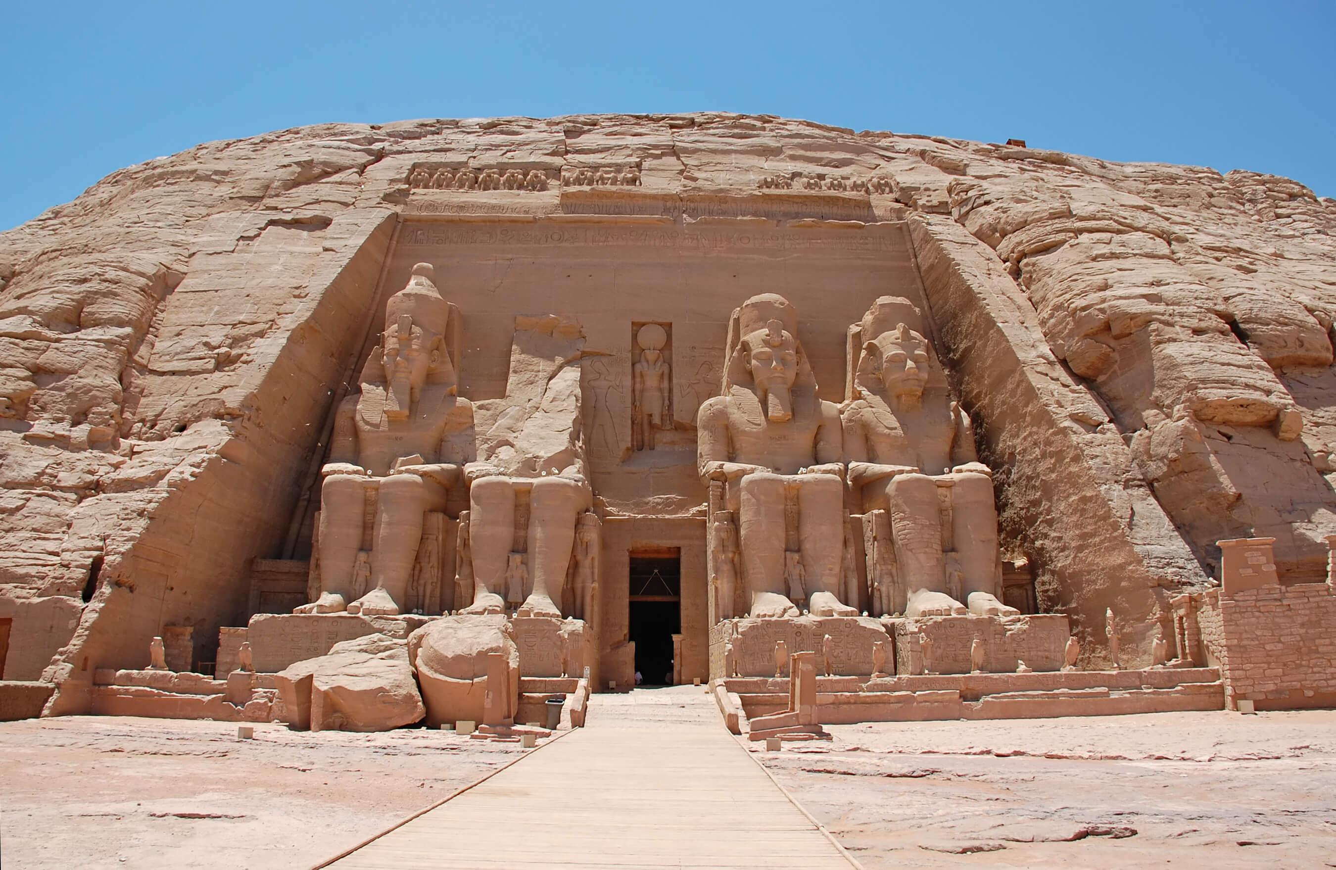 Vacaciones en Egipto Abu Simbel baja