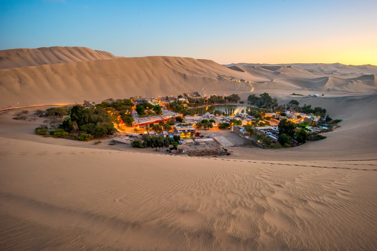 Huacachina (Perú)