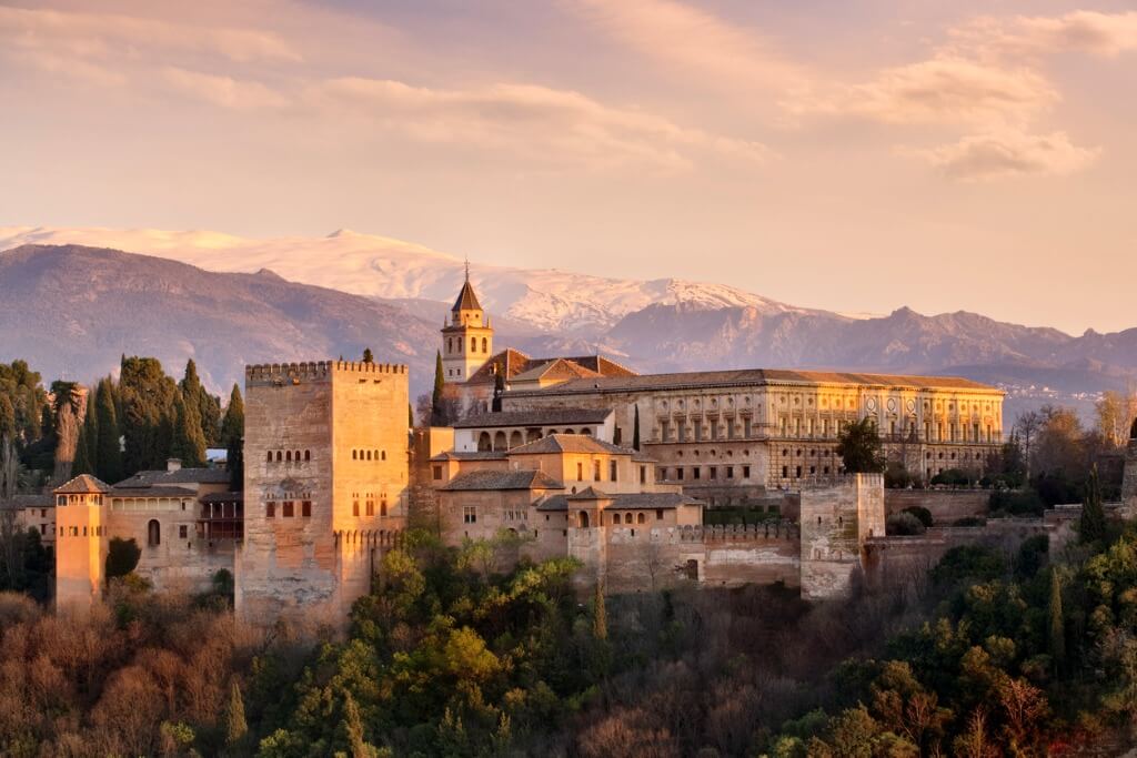 Viajar a Granada, La Alhambra