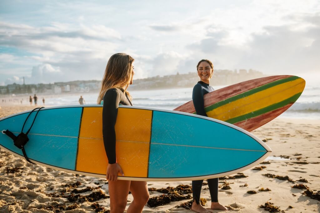 Amigas surferas