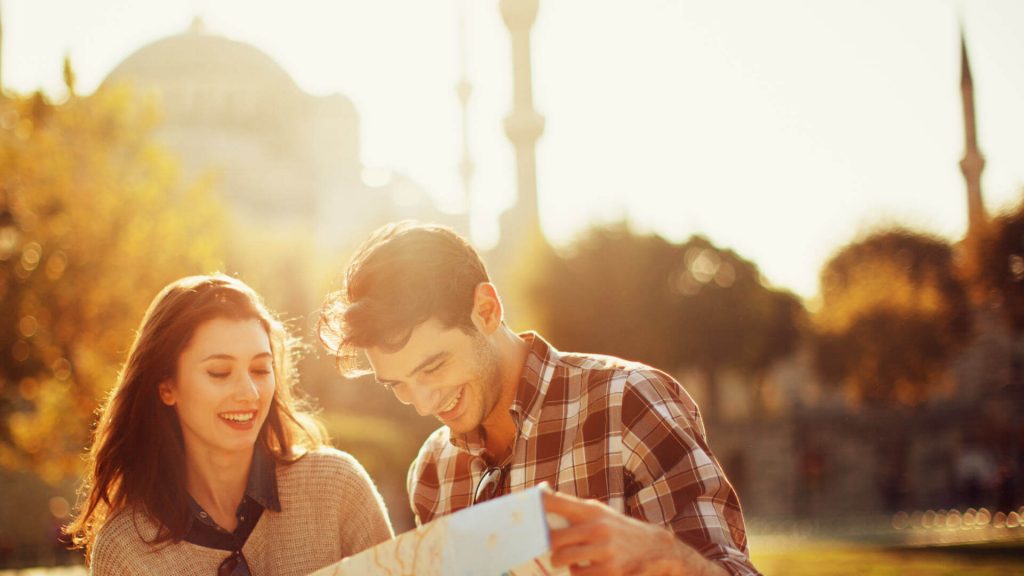 Pareja de viaje en Turquía