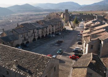 Plaza Mayor, Ainsa