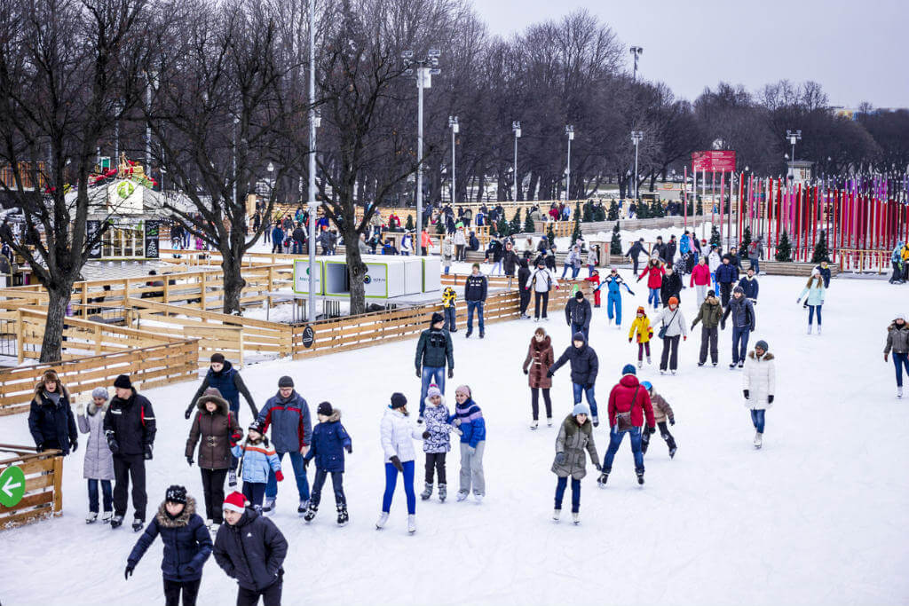 Pista de hielo, Gorki