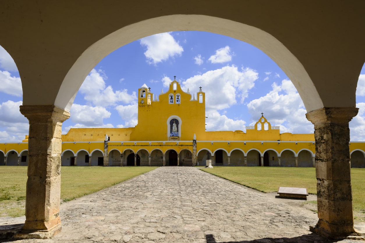 Izamal, Riviera Maya