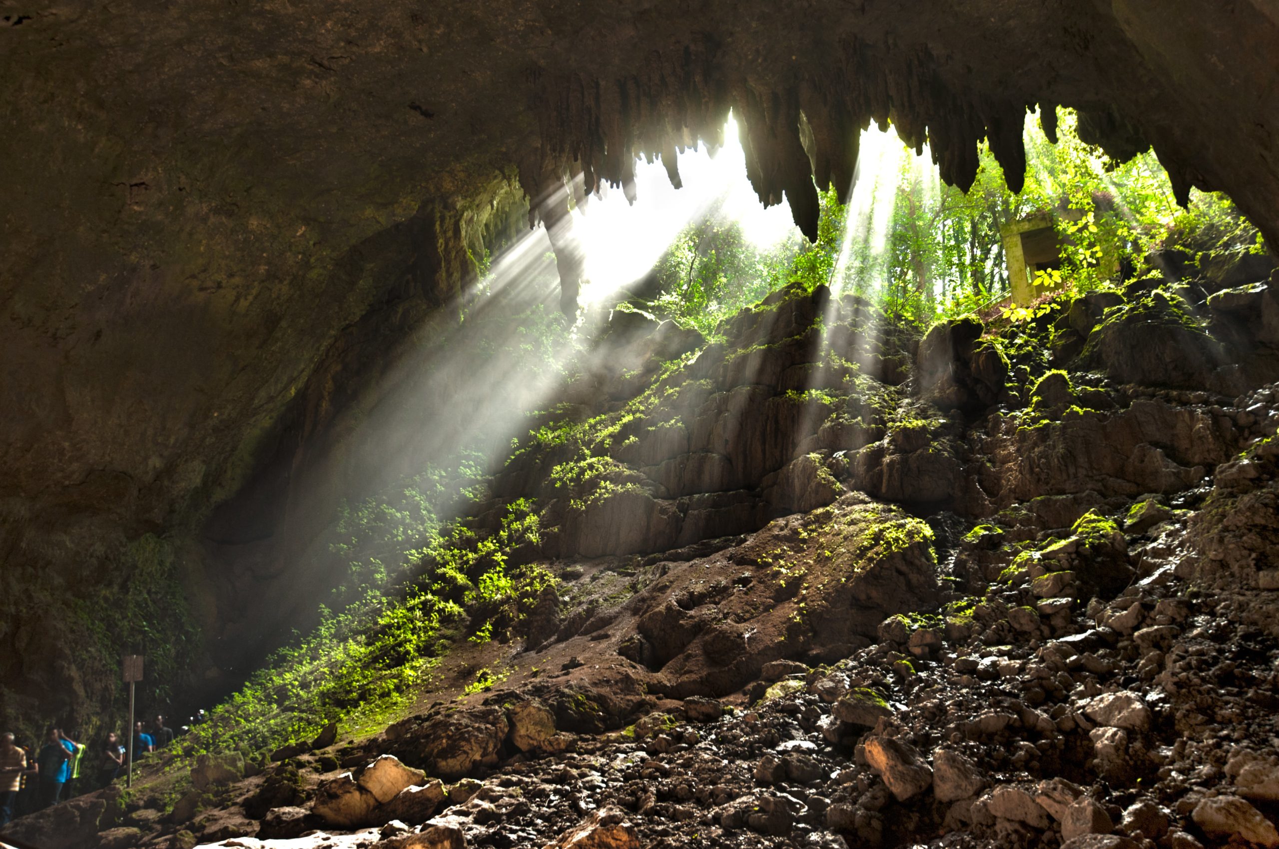 Cuevas de Camoy