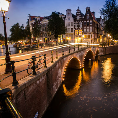 Guía Amsterdam, Canales Amsterdam