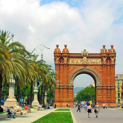 Guía Barccelona, Arco triunfo