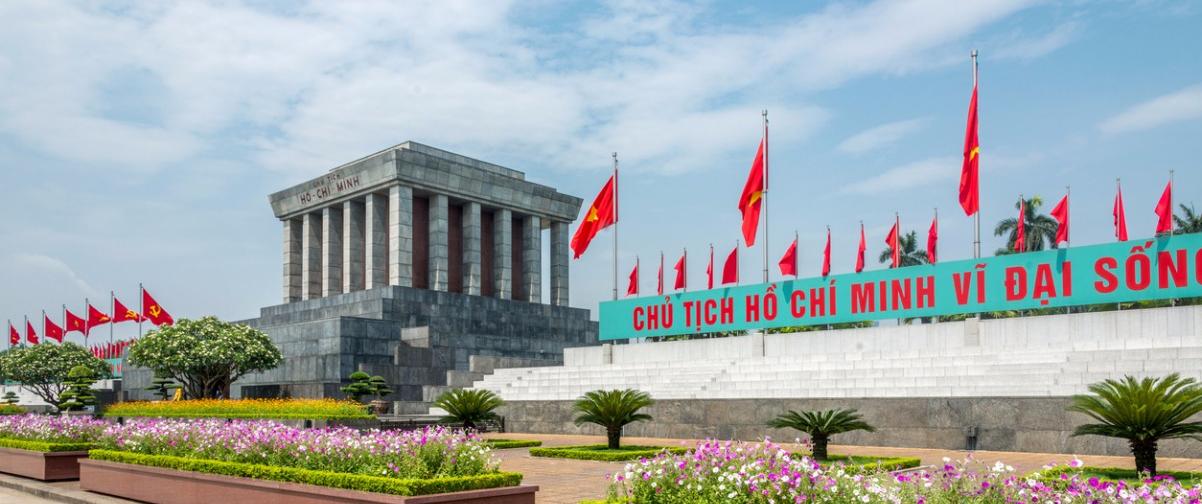 Guía Hanoi, Mausoleo de Ho Chi Minh