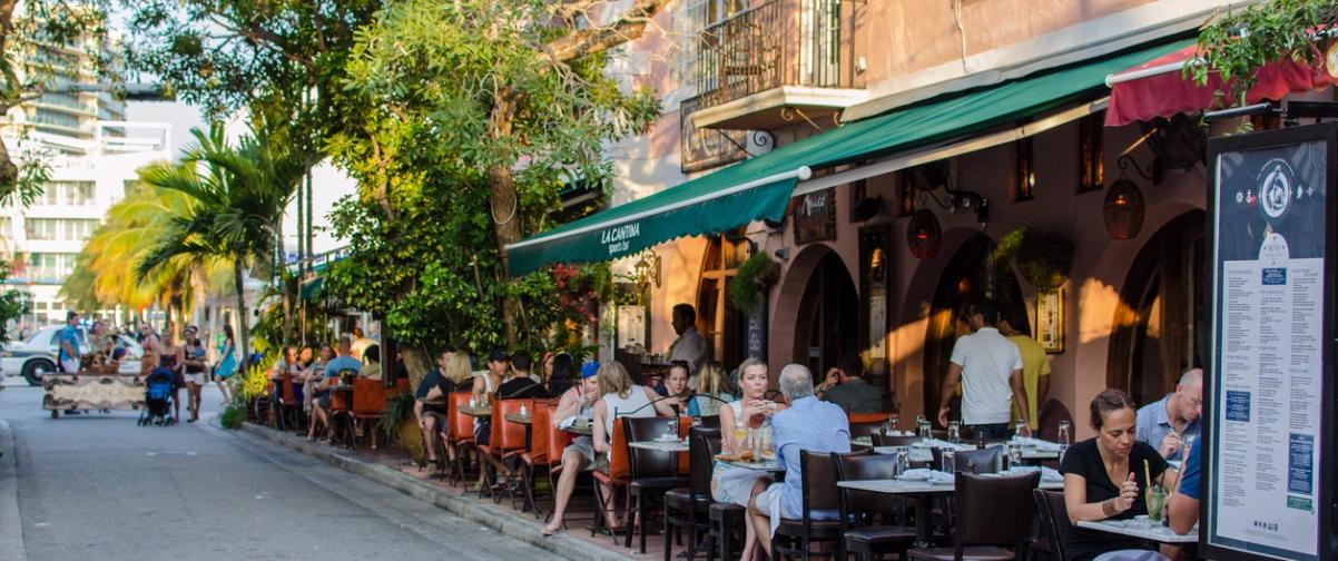 Guía Miami, Restaurante al aire libre