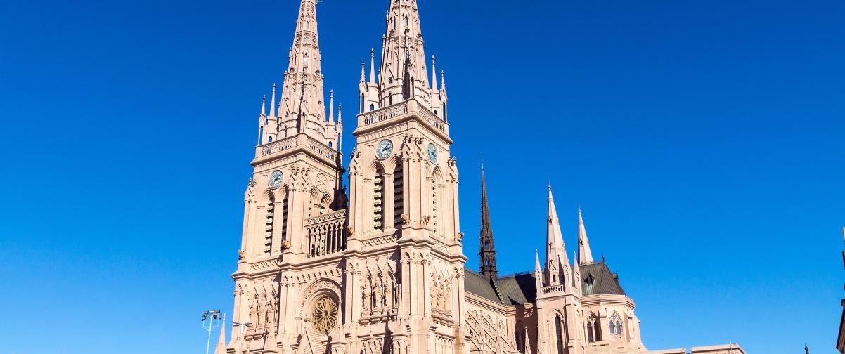 Guía Buenos Aires, Catedral de Luján