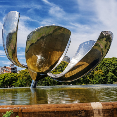 Guía Buenos Aires, Floralis Genérica