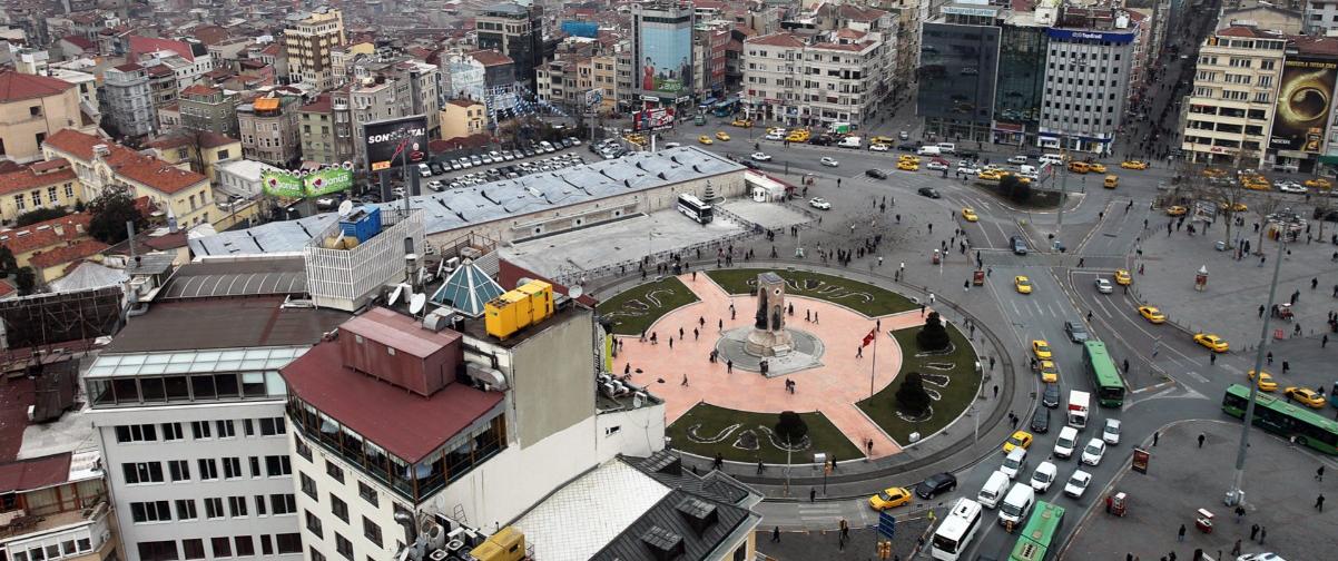 Plaza Taksim, Guía Estambul