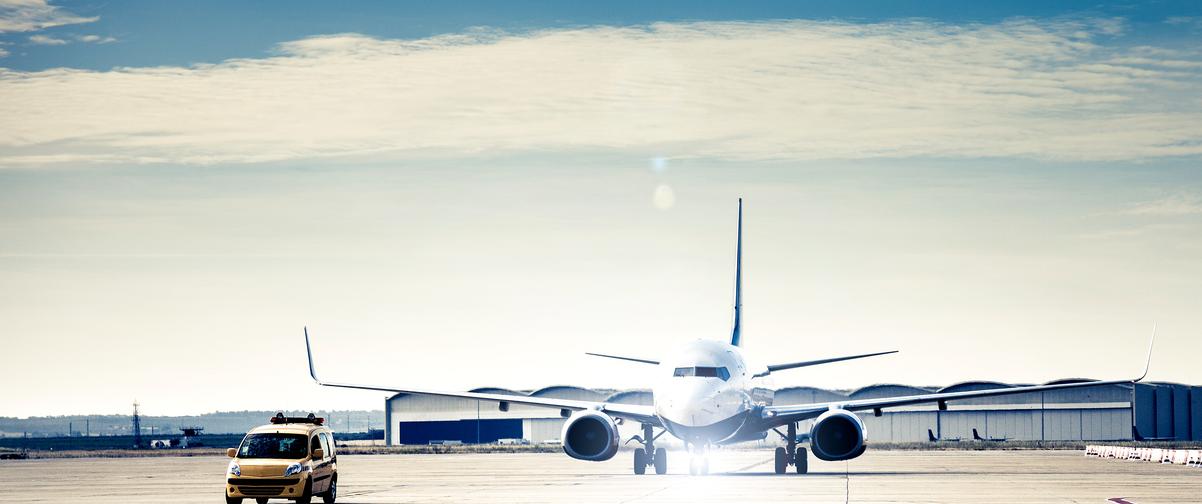 Guía Córdoba, Aeropuerto de Sevilla