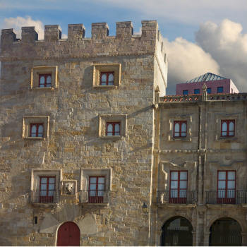 Guía Gijón, Palacio de Villagigedo