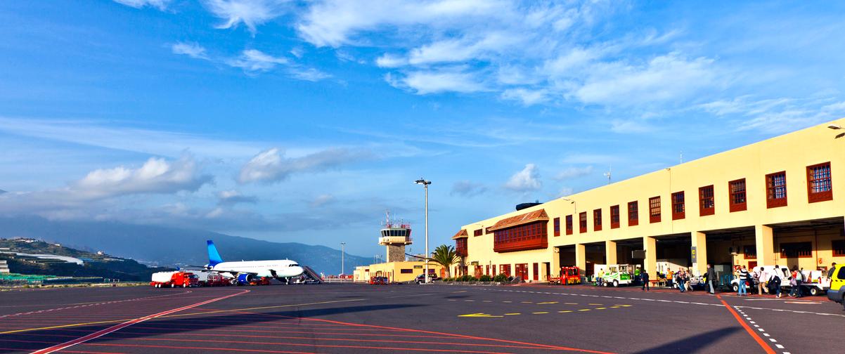 Guía Gran Canaria, Aeropuerto