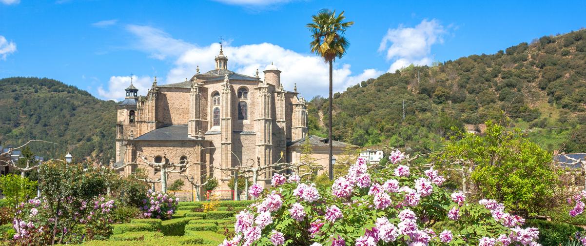 Guía León, Colegiata Bierzo