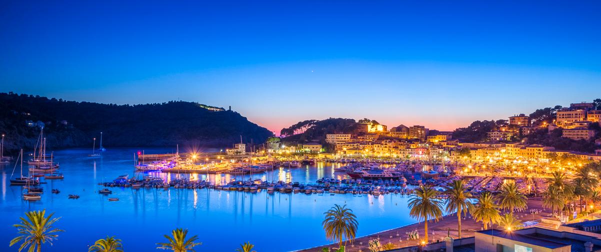 Guía Mallorca, Vista nocturna de Mallorca