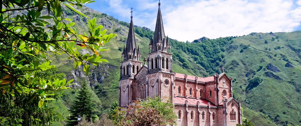 Guía Oviedo, Santuario de Covadonga