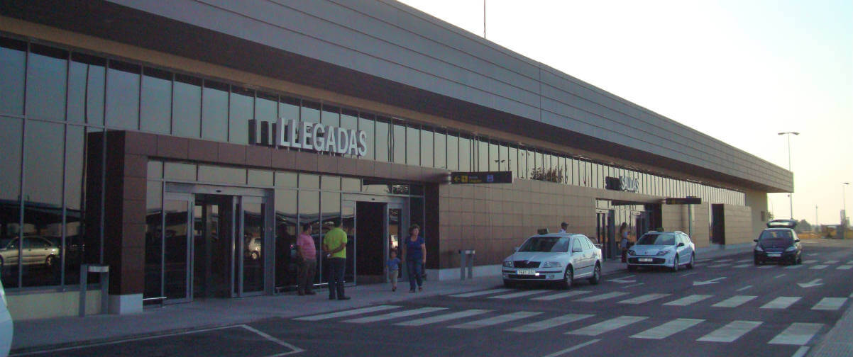 Guía Badajoz, Aeropuerto