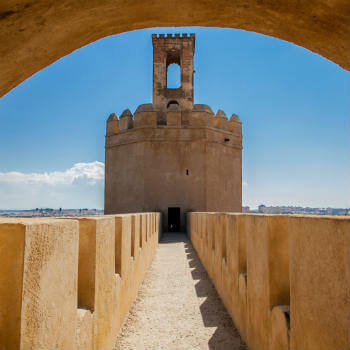 Guía Badajoz, Torre de espantaperros