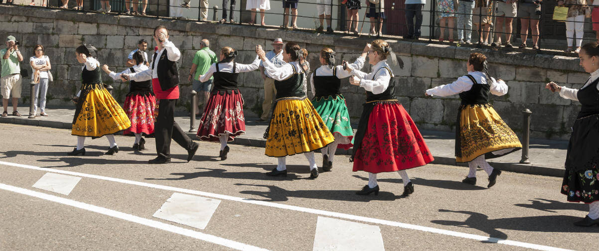 Guía Gijón, Folclore