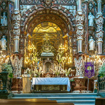 Guía Granada, Basílica de las Angustias