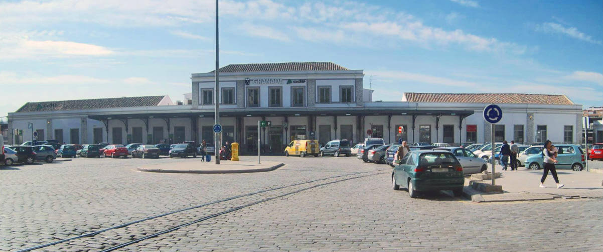 Guía Granada, Estación de tren